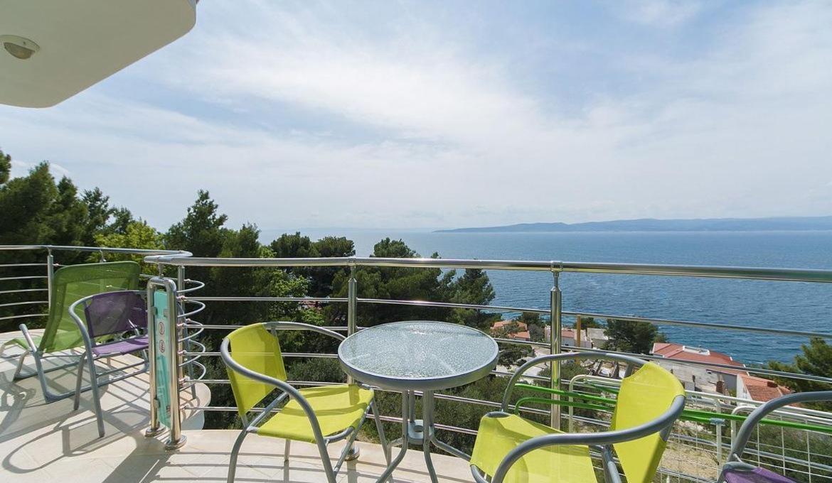 Villa Issea Brela Buitenkant foto